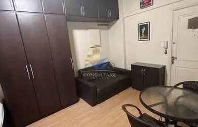 Imagem: A kitnet possui 1 Dormitório, 1 Banheiro, 1 Vaga na garagem