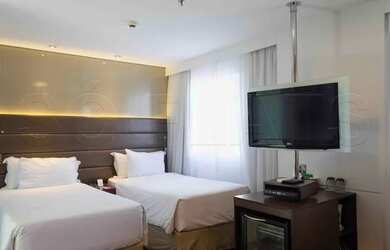 Imagem: O studio possui 1 Dormitório, 1 Banheiro, 1 Vaga na garagem