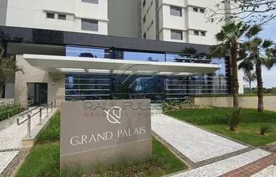 Imagem: O apartamento possui 3 Dormitórios, 5 Banheiros, 4 Vagas na