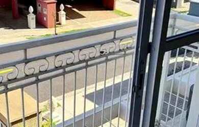 Imagem: A casa em condomínio possui 3 Dormitórios, 2 Banheiros, 2