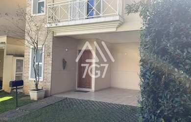 Imagem: A casa em condomínio possui 3 Dormitórios, 4 Banheiros, 3