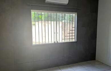 Imagem 3: Alugo Casa no Caranã. Varanda, 1 Banheiroe2 Dormitórios