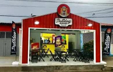 Imagem 1: Hamburgueria montada. 50m² de Área