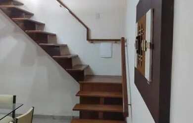 Imagem: A casa possui 3 Dormitórios, 1 Banheiro, 1 Vaga na garagem