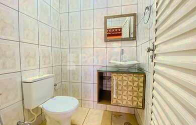 Imagem 8: Condomínio Maria Stella Imóvel espaçoso, com 5 quartos e área de lazer...