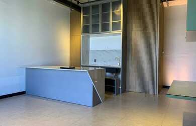 Imagem: O depósito possui 1 Vaga na garagem, 40m² de Área e está