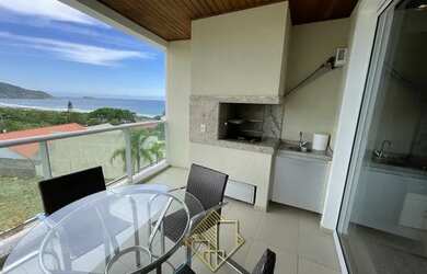 Imagem: O apartamento possui 2 Dormitórios, 2 Banheiros, 2 Vagas na