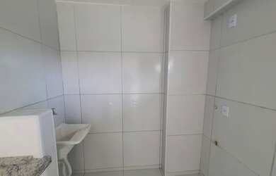 Imagem 3: Oportunidade Apartamento Com 02 Quartos No Araturi Sendo 1 Suite Com Banheiro....