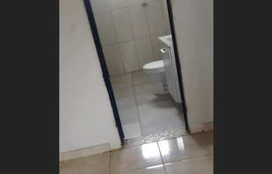 Imagem: A casa possui 2 Dormitórios, 2 Banheiros e está localizado