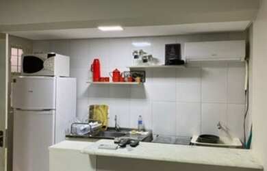 Imagem: A casa possui 1 Dormitório, 1 Banheiro e está localizado