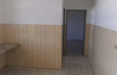 Imagem: O apartamento possui 1 Dormitório, 1 Banheiro e 40m² de Área