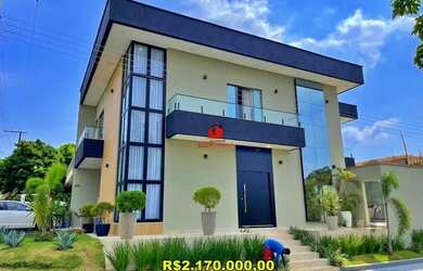 Imagem: A casa em condomínio possui 4 Dormitórios, 5 Banheiros, 4