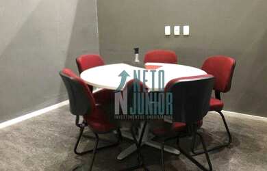 Imagem 6: IMÓVEL Ambientes integrados Andar inteiro Conexão à internet Escada Gesso - Sanca - Teto