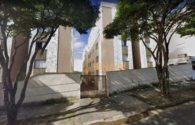 Imagem: O apartamento possui 4 Dormitórios, 2 Banheiros, 2 Vagas na