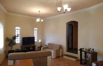 Imagem 6: Casa a venda no condomínio Country Club de Santa Isabel/SP