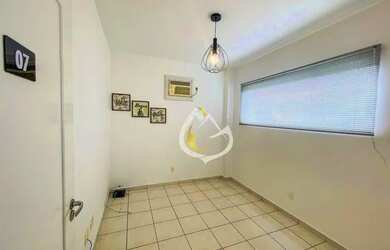 Imagem: O depósito possui 1 Vaga na garagem, 15m² de Área e está