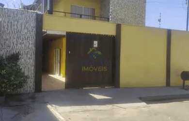 Imagem: A casa em condomínio possui 2 Dormitórios, 4 Banheiros, 2