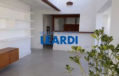 Imagem: O apartamento na cobertura possui 2 Dormitórios, 2 Banheiros