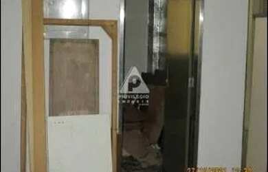 Imagem: O depósito possui 115m² de Área e está localizado em Copacabana