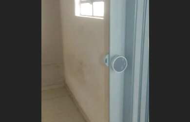 Imagem: A casa possui 1 Dormitório, 1 Banheiro e está localizado