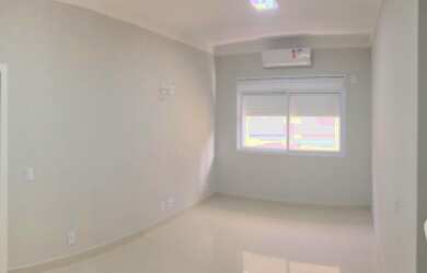 Imagem: A casa em condomínio possui 4 Dormitórios, 5 Banheiros, 3