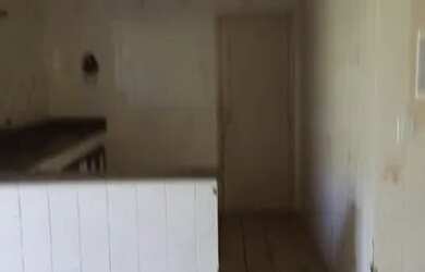 Imagem: A casa possui 3 Dormitórios, 3 Banheiros, 5 Vagas na garagem