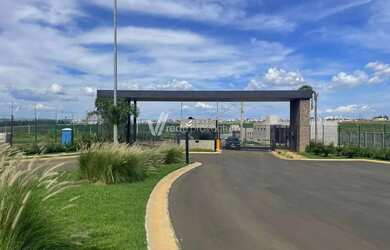 Imagem: O terreno possui 200m² de Área e está localizado em São