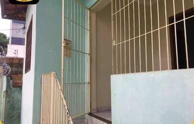 Imagem 2: Casa Residencial à venda, 2 quartos, 1 vaga, Centro - Teófilo Otoni/MG