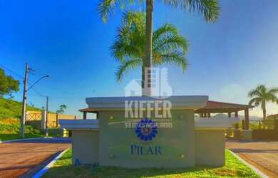 Imagem 2: Casa com 3 Quartos, Suíte com Closet, Piscina e Vista para as Montanhas