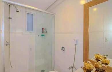 Imagem 15: Apartamento de 2 dormitórios, 1 suite, 74m² privativos, 2 vagas, bairro...