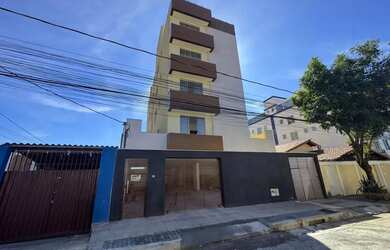 Imagem 2: Área Privativa de 03 quartos sendo 01 com suíte, possibilidade de 02...