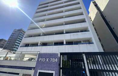 Imagem: O apartamento possui 1 Dormitório, 1 Banheiro, 1 Vaga na garagem