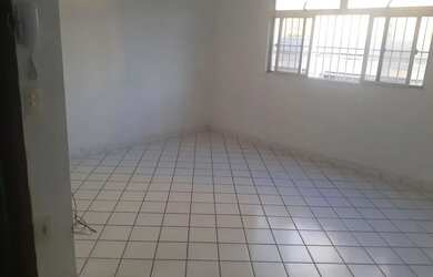 Imagem: O apartamento possui 2 Dormitórios, 1 Banheiro e 60m² de Área