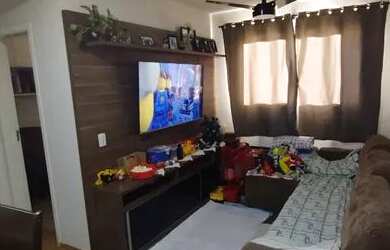 Imagem: O apartamento possui 2 Dormitórios, 1 Banheiro, 1 Vaga na garagem