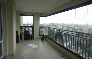 Imagem: O apartamento possui 4 Dormitórios, 3 Banheiros, 3 Vagas na