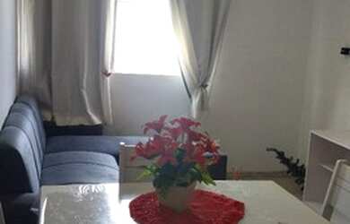 Imagem: O apartamento possui 3 Dormitórios, 1 Banheiro, 1 Vaga na garagem