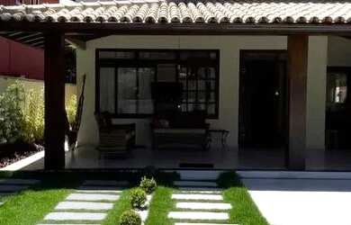 Imagem: A casa em condomínio à venda possui 4 Dormitórios, 2 Banheiros