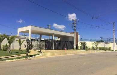 Imagem: O terreno possui 250m² de Área e está localizado em Parque