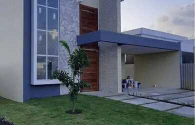 Imagem: A casa possui 3 Dormitórios, 3 Banheiros, 4 Vagas na garagem