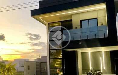 Imagem: A casa em condomínio possui 3 Dormitórios, 2 Banheiros, 4