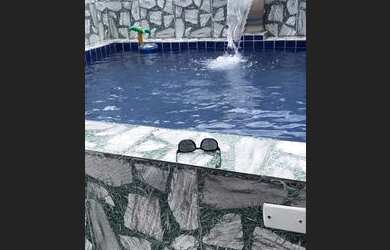 Imagem: A casa possui 2 Dormitórios, 1 Banheiro, 5m² de Área e está