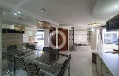 Imagem: O apartamento possui 3 Dormitórios, 2 Banheiros, 3 Vagas na