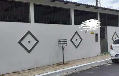 Imagem: A casa para alugar possui 3 Dormitórios, 4 Banheiros e 1 Vaga