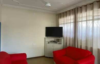 Imagem: Vagas para moças em Volta Redonda