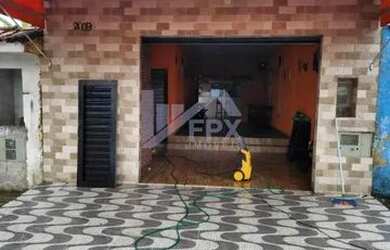 Imagem: A casa possui 1 Dormitório, 2 Banheiros, 125m² de Área e