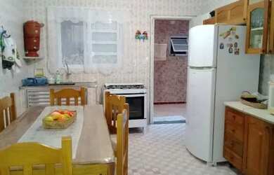 Imagem 12: Casa na praia com piscina