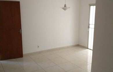 Imagem: O apartamento possui 3 Dormitórios, 3 Banheiros, 2 Vagas na