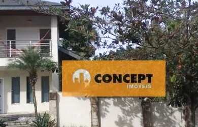 Imagem: A casa em condomínio possui 4 Dormitórios, 5 Banheiros, 534m²