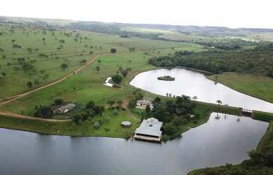 Imagem: A fazenda à venda possui e está localizado em Bela Vista
