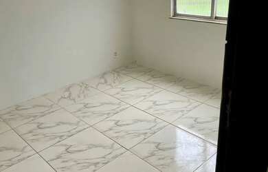 Imagem: A casa possui 2 Dormitórios, 1 Banheiro e está localizado